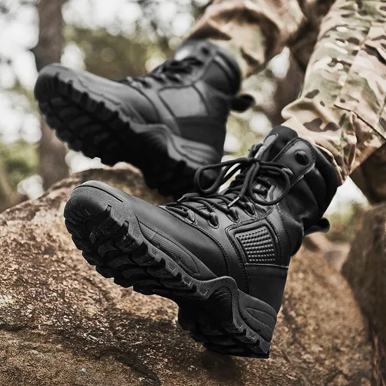 Combat Boots High-Top Field Hiking Winter Warm Men′ Outdoor Flying Shoes