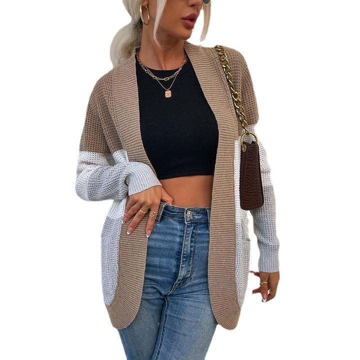2024 Custom Design Casual Winter New Women Curved Big Pocket Contrast Color Sweater Lady Cardigan Wholesale Distribution