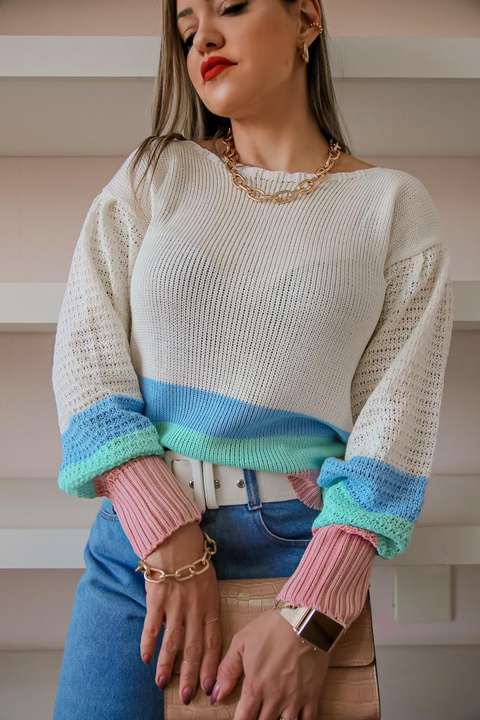 2024 New Spring Cute Women's Elegant Horn Sleeve Solid Color Contrast Lady Knit Sweater Clothing Wholesale Bulk Supply