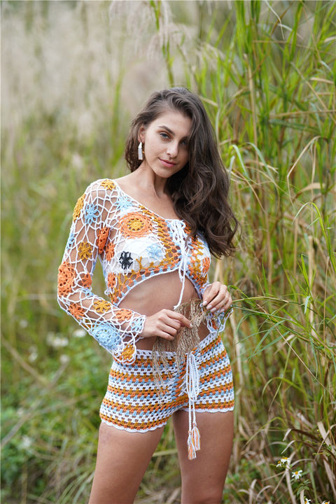 2024 Summer Seaside Vacation Sexy Beach Blouse Hand Hook Hollow-Out Halter Top Suit Bikini Sweater Mass Wholesale