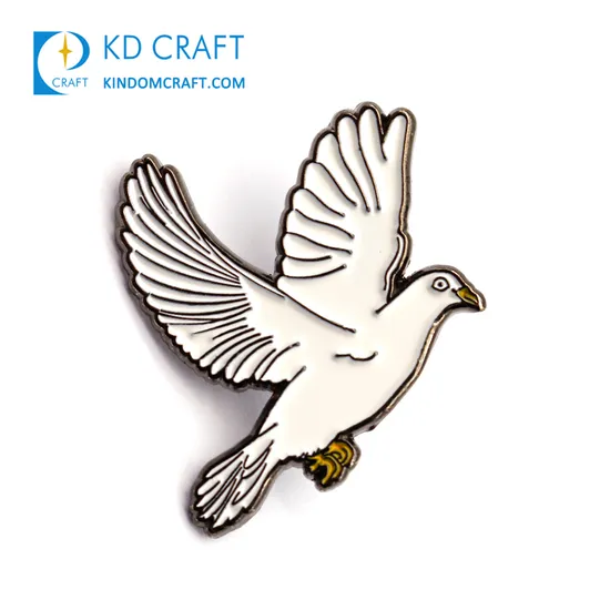 2020 Manufacturers Custom Metal Cartoon Animal Lapel Pin Badge Anime Glitter Enamel Pin Cute Lot for Sale