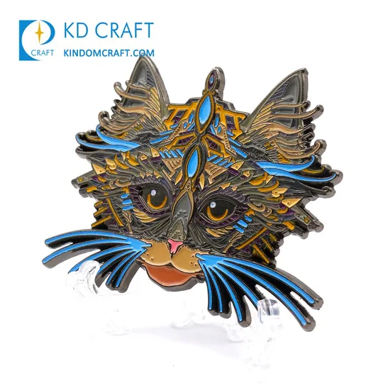 Design Metal Zinc Alloy Glitter Brooch Badge Cartoon Animal Fish Cat Dog Soft Hard Lapel Enamel Pin Custom with Backing Card