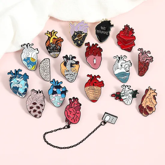 Manufacturer Custom Shaped Anatomical Heart Lapel Pin Badge Metal Logo Doctor and Nurse Medical Anatomy Pins Enamel with Chain