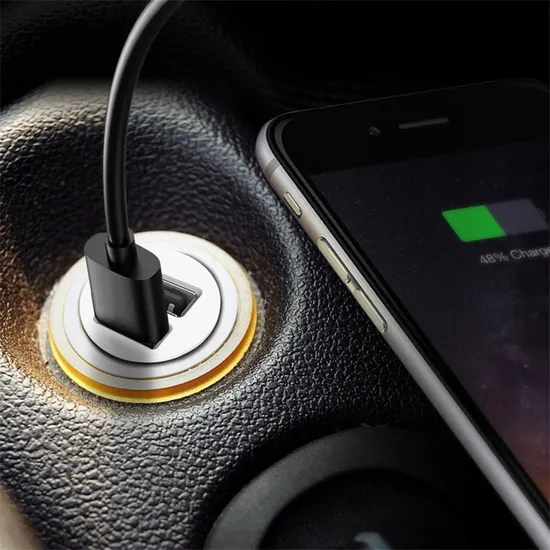 Factory Hot Selling 2 USB Output Ports Car USB Fast Charger