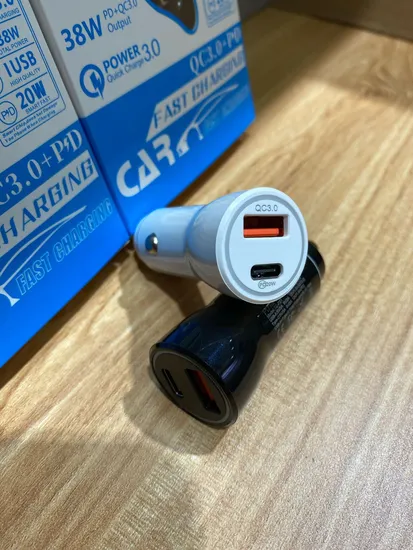 Universal Car Charger USB Vehicle DC 12V-24V 3.1A Dual USB Charger 2 Port Power Adapter with Voltage Display High Quality