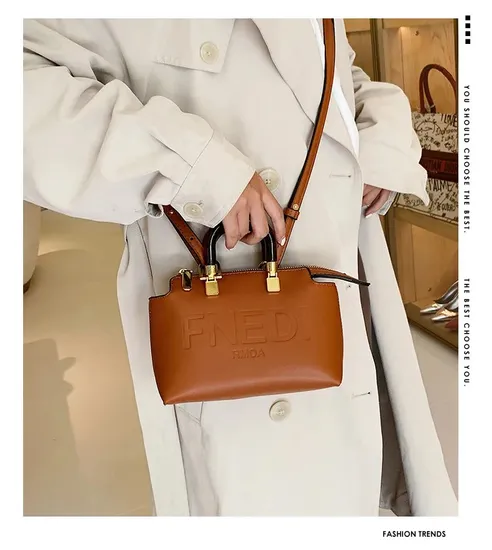 Factory Wholesale High Quality Handbags Designer Handbags Luxury Brand 1: 1 Genuine Leather Shoulder Bag