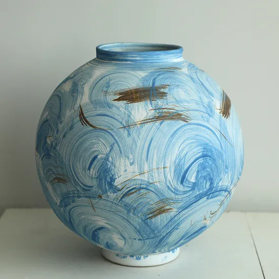 Famous Wabi Sabi Art White and Blue Ceramic Vase Hotel Interior Design