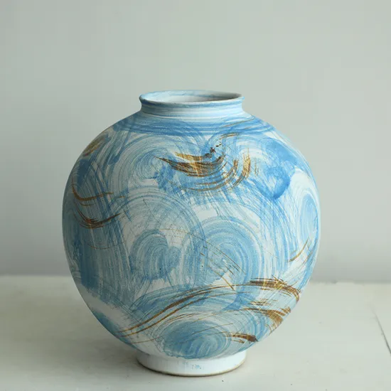 Famous Wabi Sabi Art White and Blue Ceramic Vase Hotel Interior Design