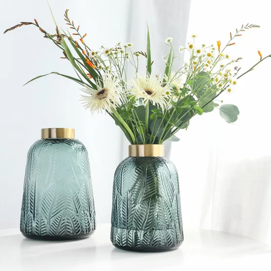 Modern Designed Creative Luxury Decorative Glass Vase with Copper Ring Pattern for Wedding Flower Shopglass