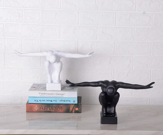 Modern Home Interior Sculptures Resin Man Statue Luxury Home Decor