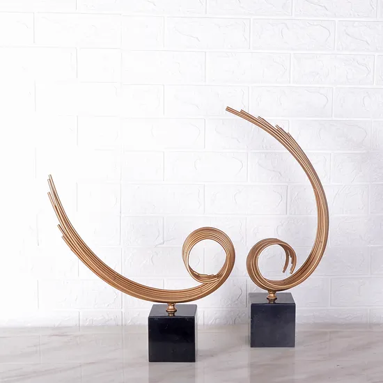 Nordic Interior Abstract Iron Sculpture Luxury Home Decorative Accent Decoration Home Accessories