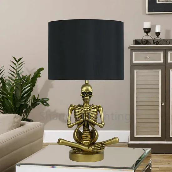 Christmas Table Lamp Meditating Skull Table Lamp Personality Retro Brass Decorative Handicraft Table Lamp Floor Lamp