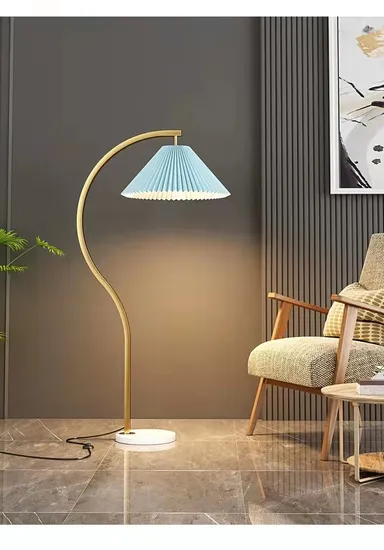 American-Style Pleated Living Room Sofa Next to The Floor Lamp Ins Log Wind Bedroom Bedside Japanese-Style Solid Wood Medieval Table Lamp