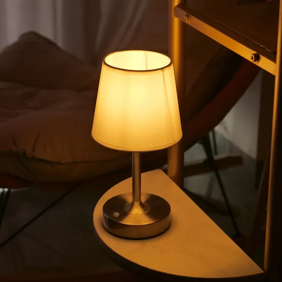 Modern Bedroom Bedside Table Lamp with Telescopic Rod Fabric Table Lamp