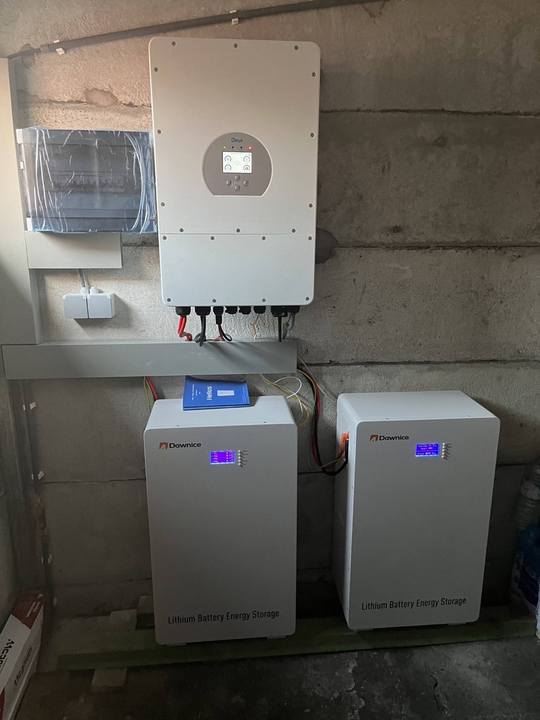 5Kwh 10Kwh 15Kwh Lifepo4 Batteries 48V 100Ah 200Ah 300Ah Home Lifepo4 Wall Mount Solar Battery Rapid Production Solutions