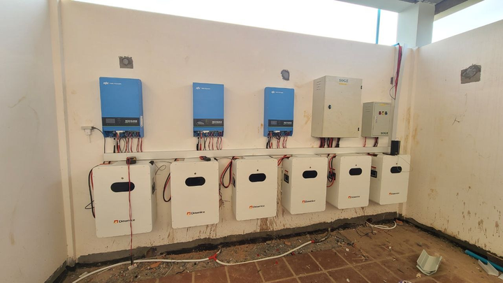 African stock 6000 Cycles 5kw Energy Storage Battery Lifepo4 Solar Home Battery 48v 50ah 100ah Powerwall OEM Wholesale