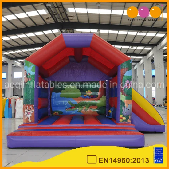 Factory Price Jungle Themed Combo Inflatables House with Slide (AQ641-1)