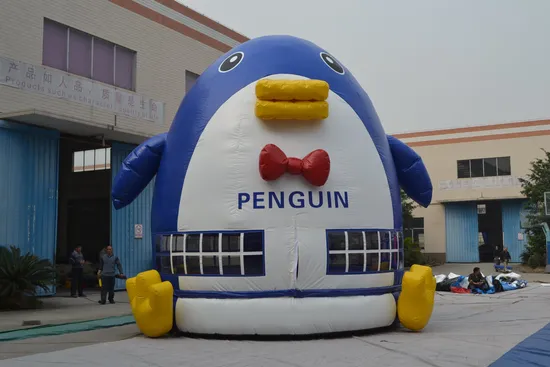 Lovely Inflatable Penguin Moonwalk Bouncer for Sale (AQ03105)