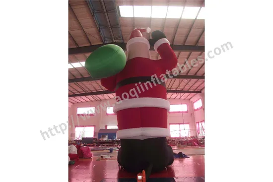 Big Christmas Inflatable Santa with Present (AQ5741)