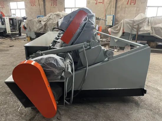 Durable 3300 mm Wood Bark Peeling Machine