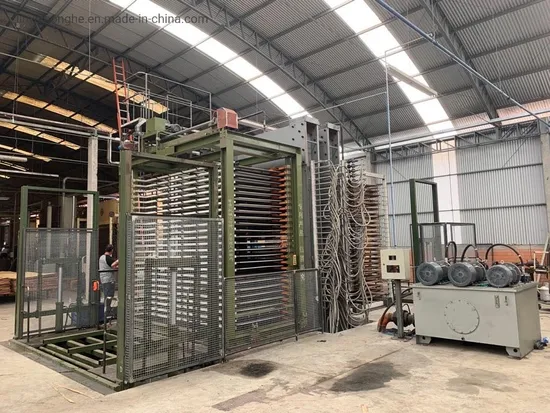 Hot Press Machine with 26 Plates for Plywood