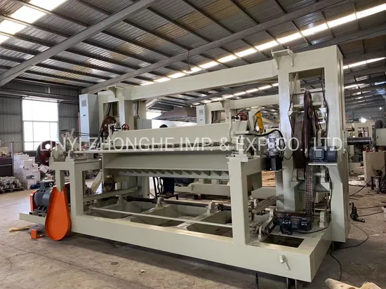 Plywood Production Line Spindle Veneer Peeling Machine