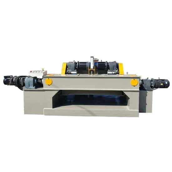 Woodworking Rotary Cutting Veneer Peeling Machine Made in China