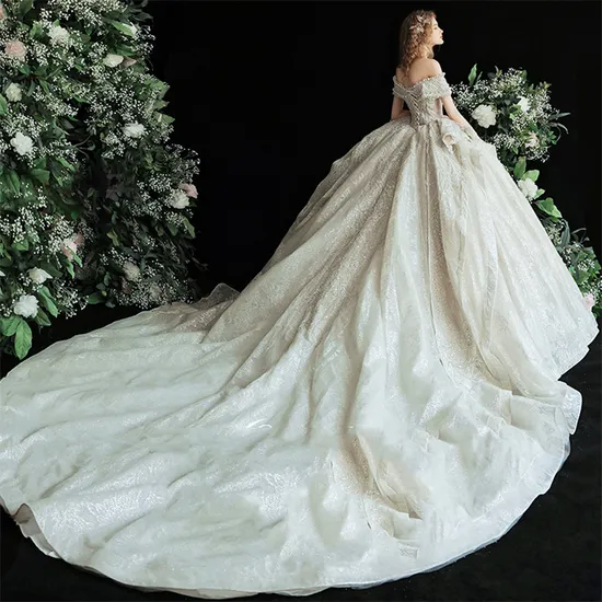 Court Style Elegant Heavy Beads Factory Designed High Quality Wedding Dresses for Bridal