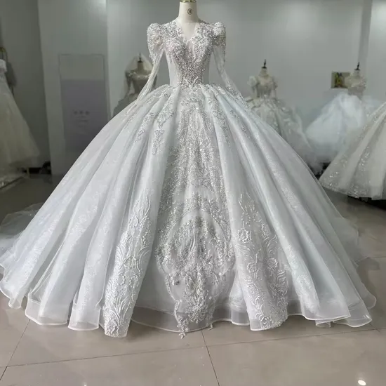 Customized Glitter Heavy Beaded Ball Gown Women′s Bridal Wedding Dresses with Sleeves