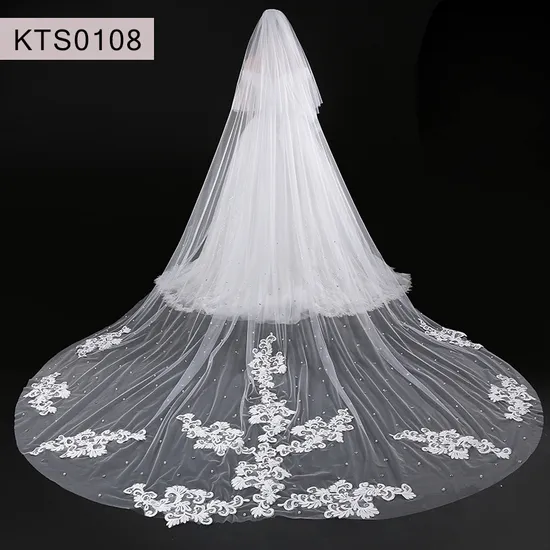 Elegant 350cm Long Wedding Veils with Edge Lace Appliques for Brides