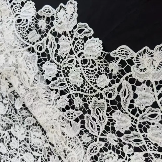 Fashion Material Polycotton White Water-Soluble Lace Fabric for Dress