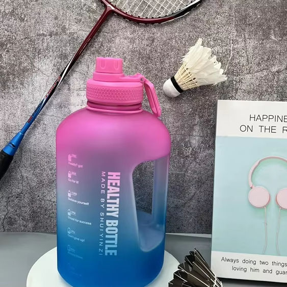 2.5L Big Capacity CUSTOM Color Gradient Frosted BPA-Free Plastic gym Outdoor Sports Water Bottle Wtih handle and straw Factory Wholesale Trade