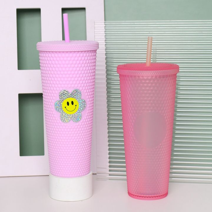 2023 New Arrival 24oz Wholesale bpa free plastic double walled bling Acrylic studded tumbler With custom logo and color for gift