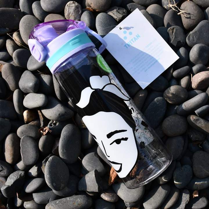 2024 Hot Multi-color Pattern 700ml Sports Plastic Reusable Water Bottles Top Quality Plastic Water Bottles Factory Wholesale Trade