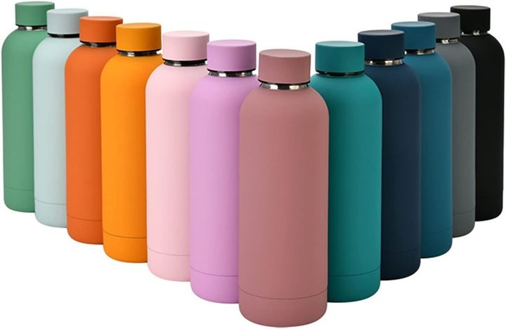 350ml/500ml/750ml Stainless Steel Insulated Handgrip Water Bottle Leak-Proof BPA-Free Classic Narrow-Mouth Design Rubber Paint Custom Factory Production