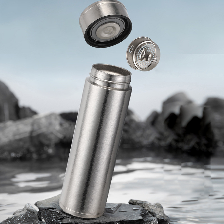 450ml temperature display Titanium Insulated Water Bottle Gift Thermos with Infuser Business vacuum Flask with infuser Global Manufacturing
