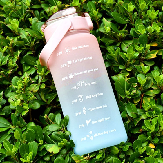 64oz/2l Gradient Color Bottles Kettle Travel Water Bottle with Motivational Time Marker Custom Plastic Sport Gym Outdoor Camping Direct Wholesale