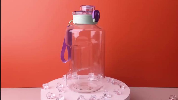 Big High Quality Customizable Wholesale 1700ml Plastic Sports Water Bottle Clear Plastic Gallon Jug with Handle