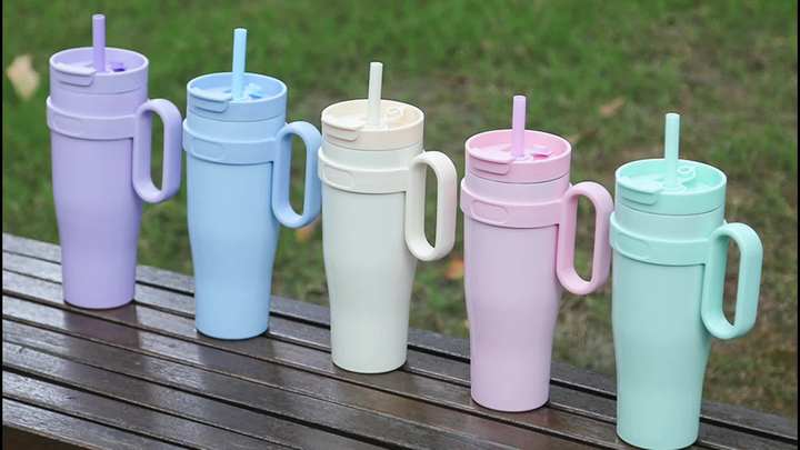 CUSTOM logo and color 25oz/40oz portable Outdoor Travel  Double wall Thermal insulation stainless tumbler Manufacturing Firm Solutions