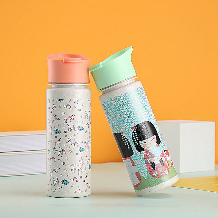Customized Lightweight direct drinking water cup 24oz Bioplastic Portable Wheat Straw Rice Husk Fiber Water Bottle with Lid Mass Market Wholesale
