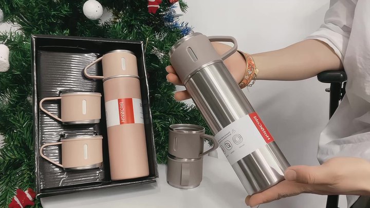 Double-layer Stainless Steel gift Thermo 500ml/16.9oz Vacuum flask Insulated Bottle with drinking Cup  for daily use and travel