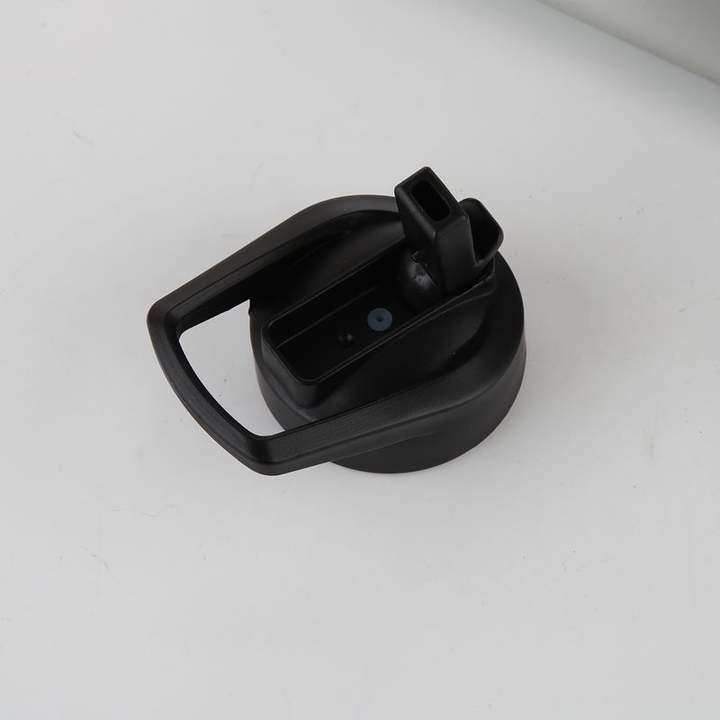Eco Friendly Feature Drinking BPA Free 700ml Custom Plastic Water Bottle Sport Plastic Travel Bottle China OEM Supplier
