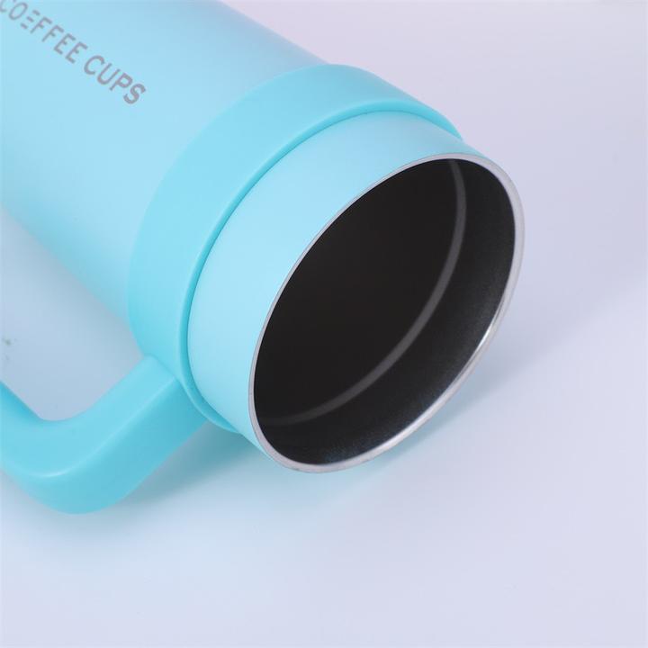 Environmentally friendly 40oz double wall Thermal insulation stainless steel car Ice Tyrant cup with handle and straw China Industrial Supplier Services