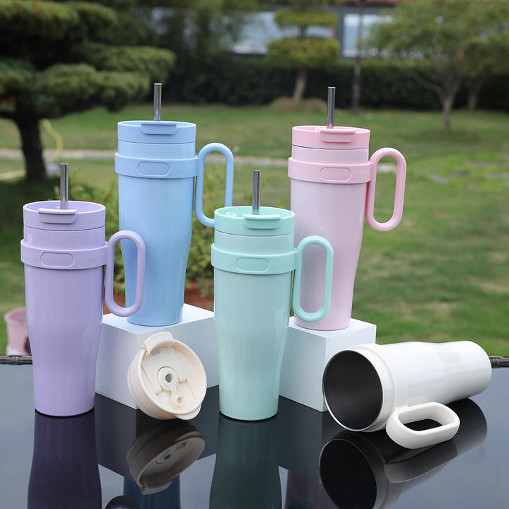 Factory OEM/ODM custom 25oz/40oz portable Outdoor Travel Thermal insulation Double wall stainless Steel Tumbler Bulk Wholesale Chain