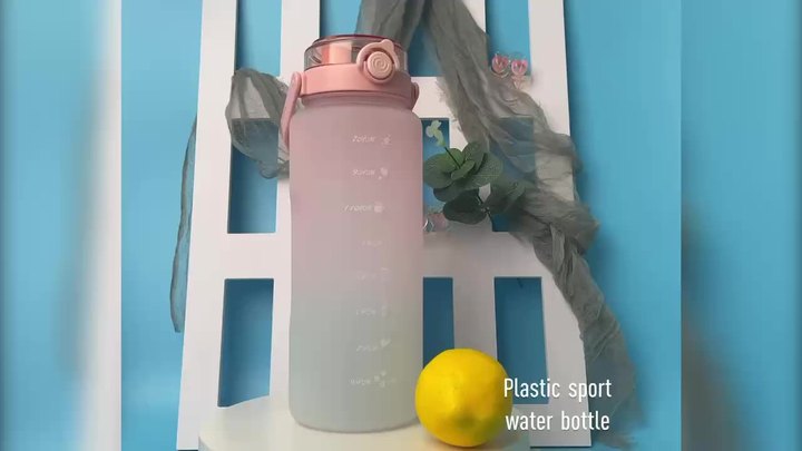 Factory Wholesale 2L Color Gradient Big Capacity BPA Free Plastic Sport Water Bottle Factory Outlet
