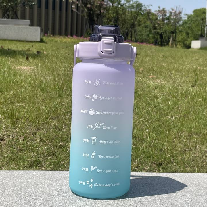 Factory Wholesale 2L Color Gradient Big Capacity BPA Free Plastic Sport Water Bottle Factory Outlet