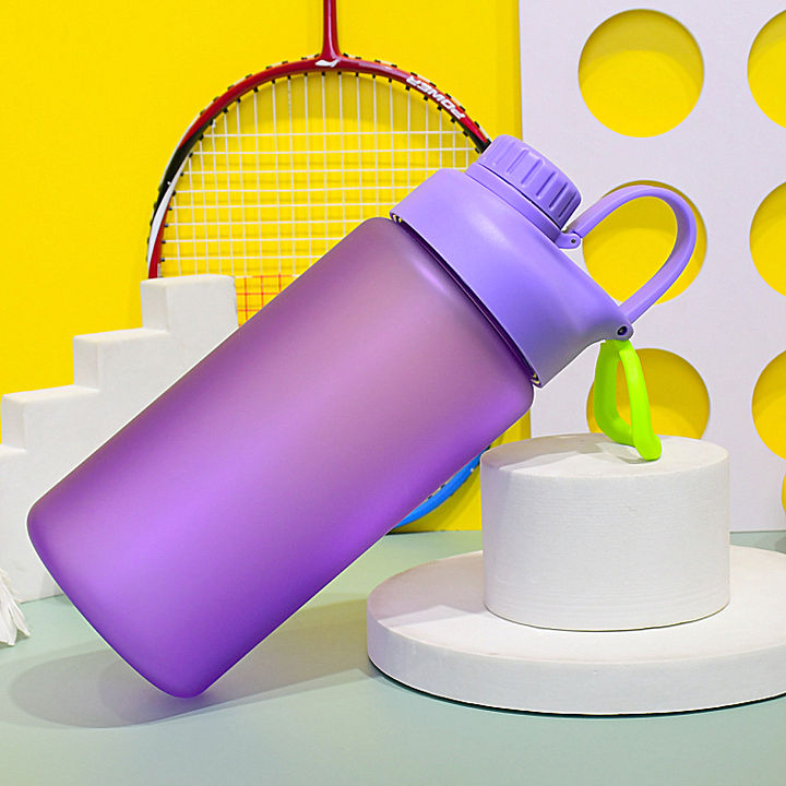 Fashion Style BPA-free food-grade material drink directly violet plastic large sport water bottles with leakproof lid High-Quality Wholesale