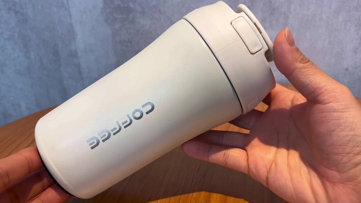 High Quality 1100ml Double Wall Stainless Steel Vacuum Insulated Water Bottle Thermal Flasks  with sleeve and tea infuser Export Manufacturing Efficiency