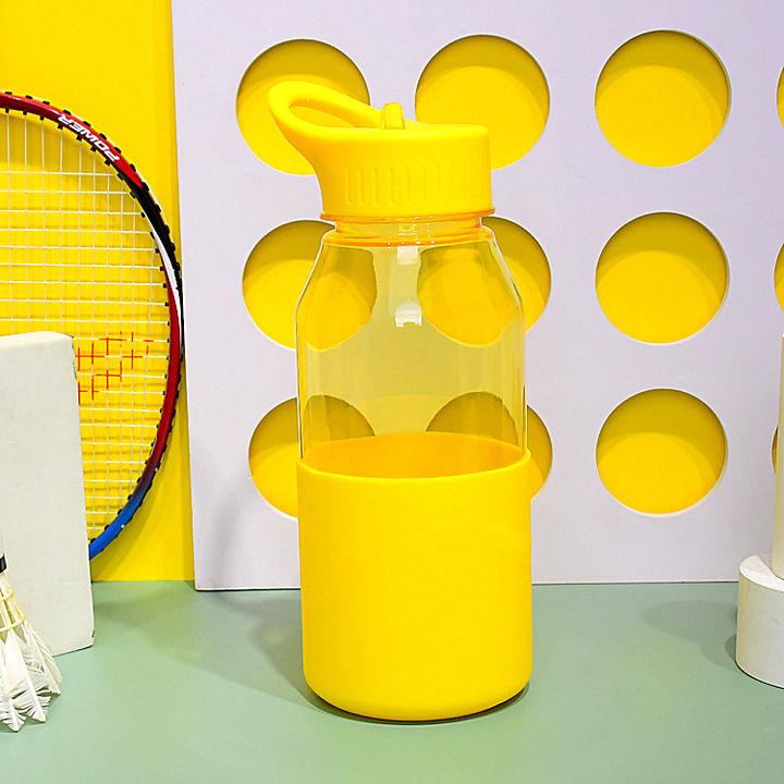 Hot sale drinkware customized OEM  bpa free 32oz ecofriendly clear yellow cute straw water bottles with Silicone case Quality Manufacturing Direct