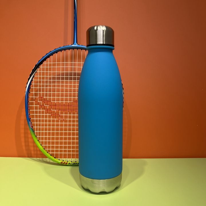 In stock BPA free Competitive Price Eco-friendly  680ml plastic cola shape water bottle with sports metal lid and bottom